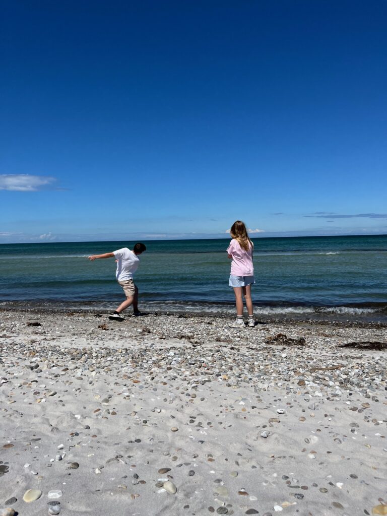 Familieterapi i Billund. Jeg skaber et særligt rum til jeres særlige samtaler.